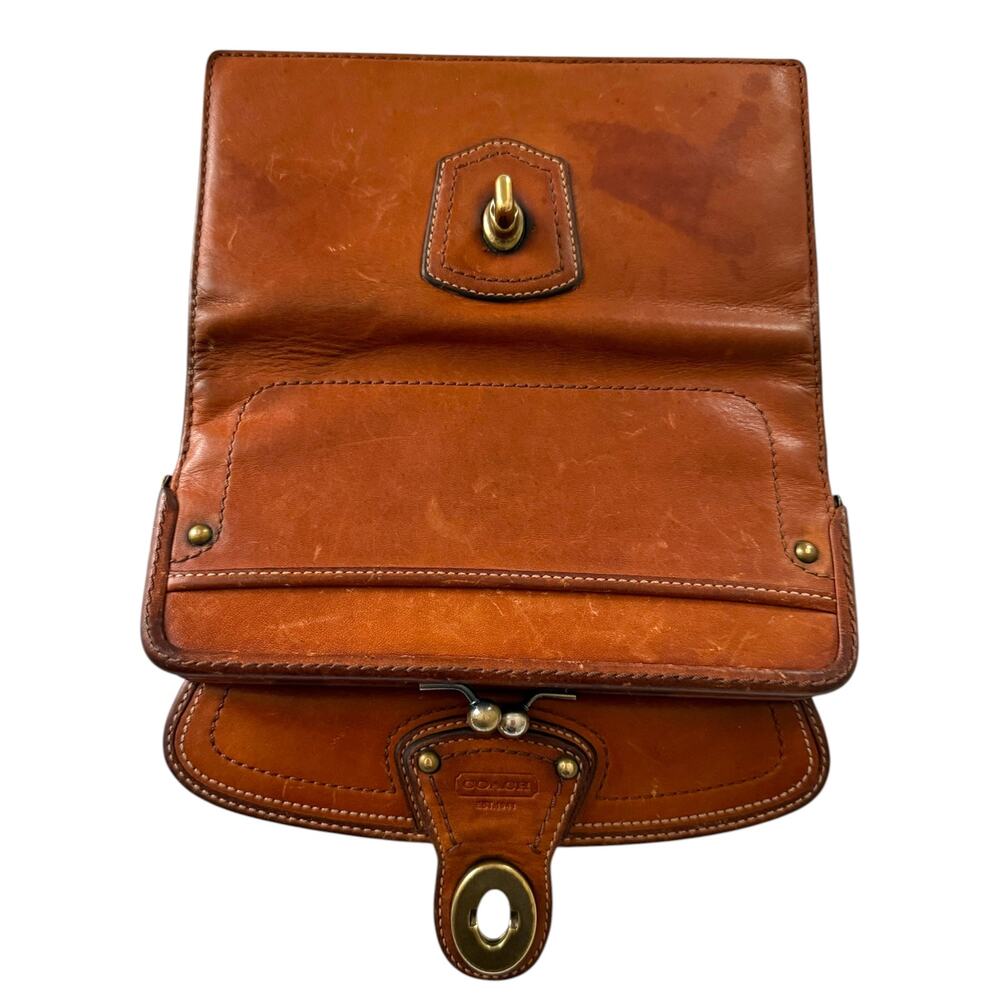 Vintage COACH Gigi Legacy Wallet Whiskey Brown Leather Turnlock Kisslock Frame - Picture 4 of 13